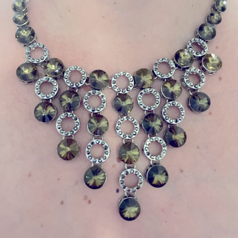 Costume jewelry. Elegant necklace